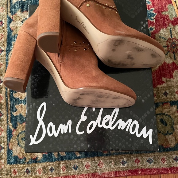 Sam Edelman size 10,Brown Suede Booties, almost new, great condition - Picture 3 of 5